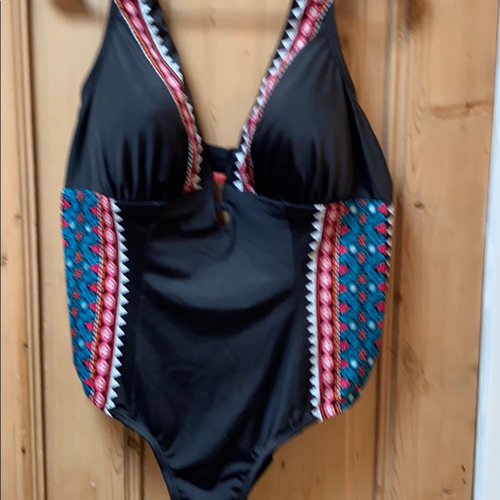 Swimsuit BRAND NEW size 16 one piece